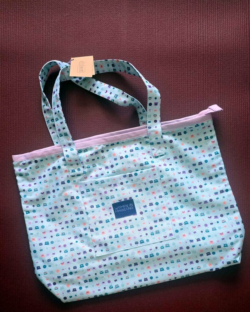 Tote Bag, perfect for everyday use (2026 Collection – Mint or Lavender)